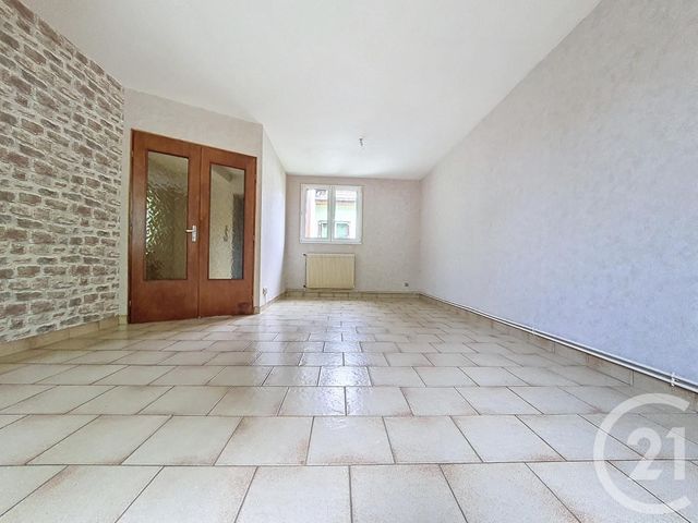 Appartement F2 à louer - 3 pièces - 80.0 m2 - BELFORT - 90 - FRANCHE-COMTE - Century 21 Agence Du Théâtre