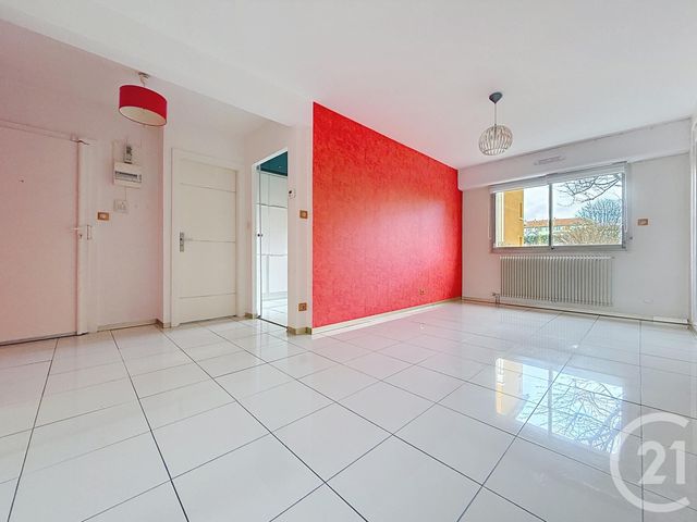 Appartement F2 à louer - 2 pièces - 48.95 m2 - BELFORT - 90 - FRANCHE-COMTE - Century 21 Agence Du Théâtre